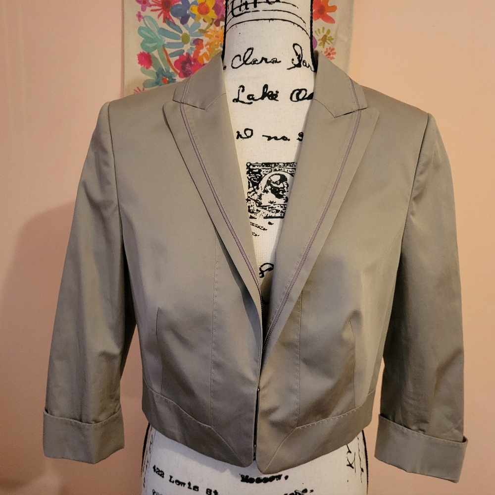 Esprit Cropped Gray Blazer Jacket